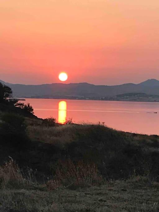 شقة Moudros Sunset Moúdhros المظهر الخارجي الصورة